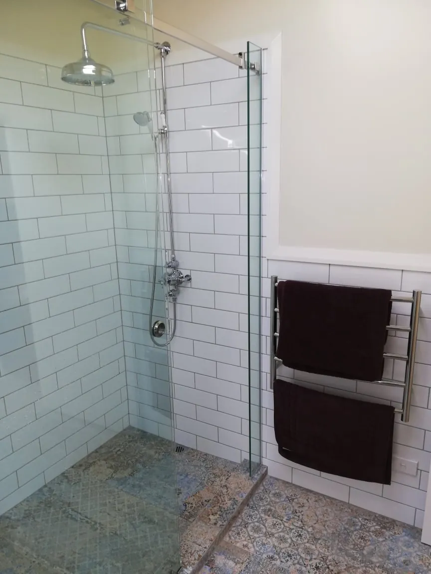 Tiled shower fit-out